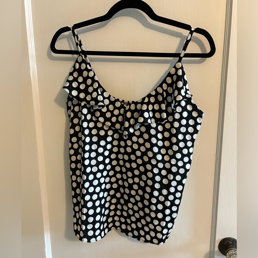 Banana Republic flowy tank